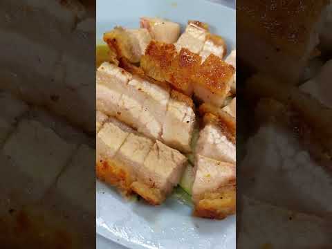 Making ULTRA Crispy Pork Belly Chinese Siu Yuk - Street Food in Kuala Lumpur, Malaysia