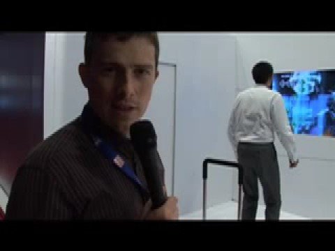 Man Dances on the Citroen Robot - iMOTOR - YouTube