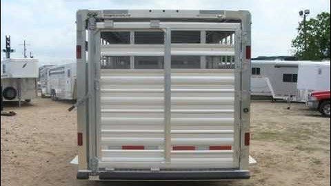 2017 FEATHERLITE 8127 LIVESTOCK TRAILER  New Rvs - CONROE,TX - 2017-05-04