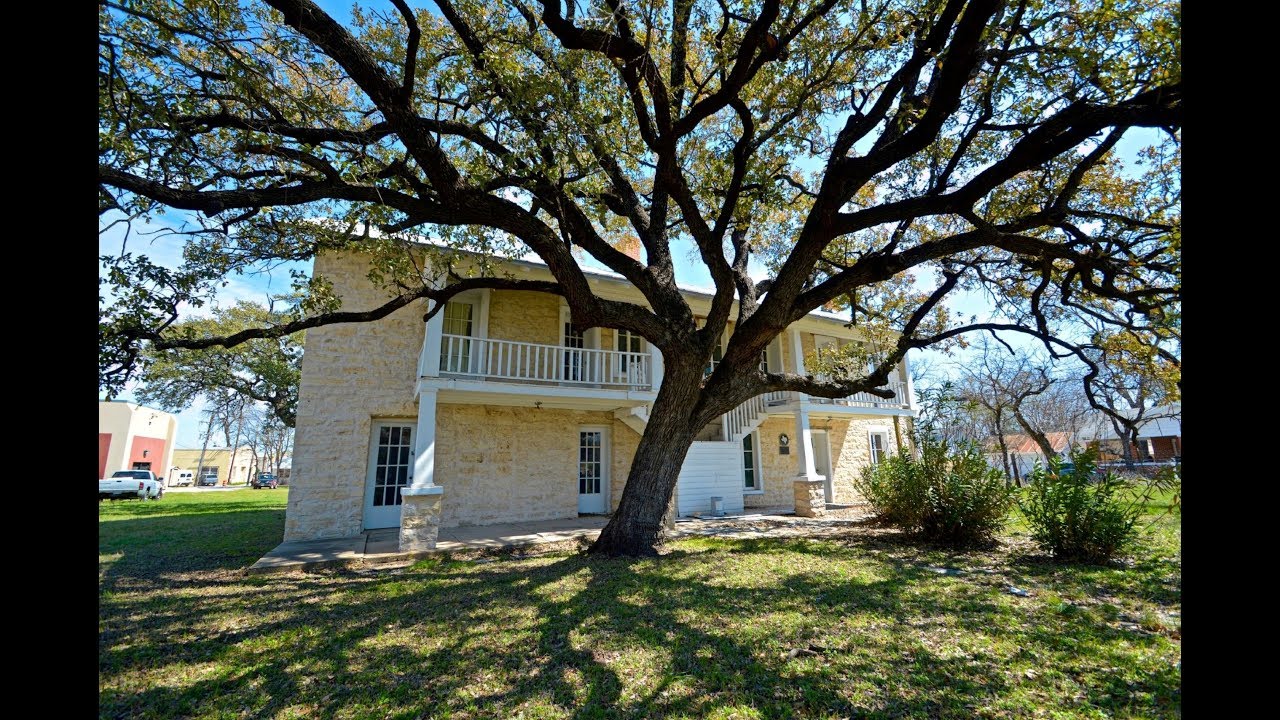 SOLD! "Hart House" Historic Stagecoach Stand & Hotel in Lampasas Tx