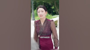 Khi cậu bé giúp người cha cày ruộng, không ngờ cậu lại đào được một đống vàng.