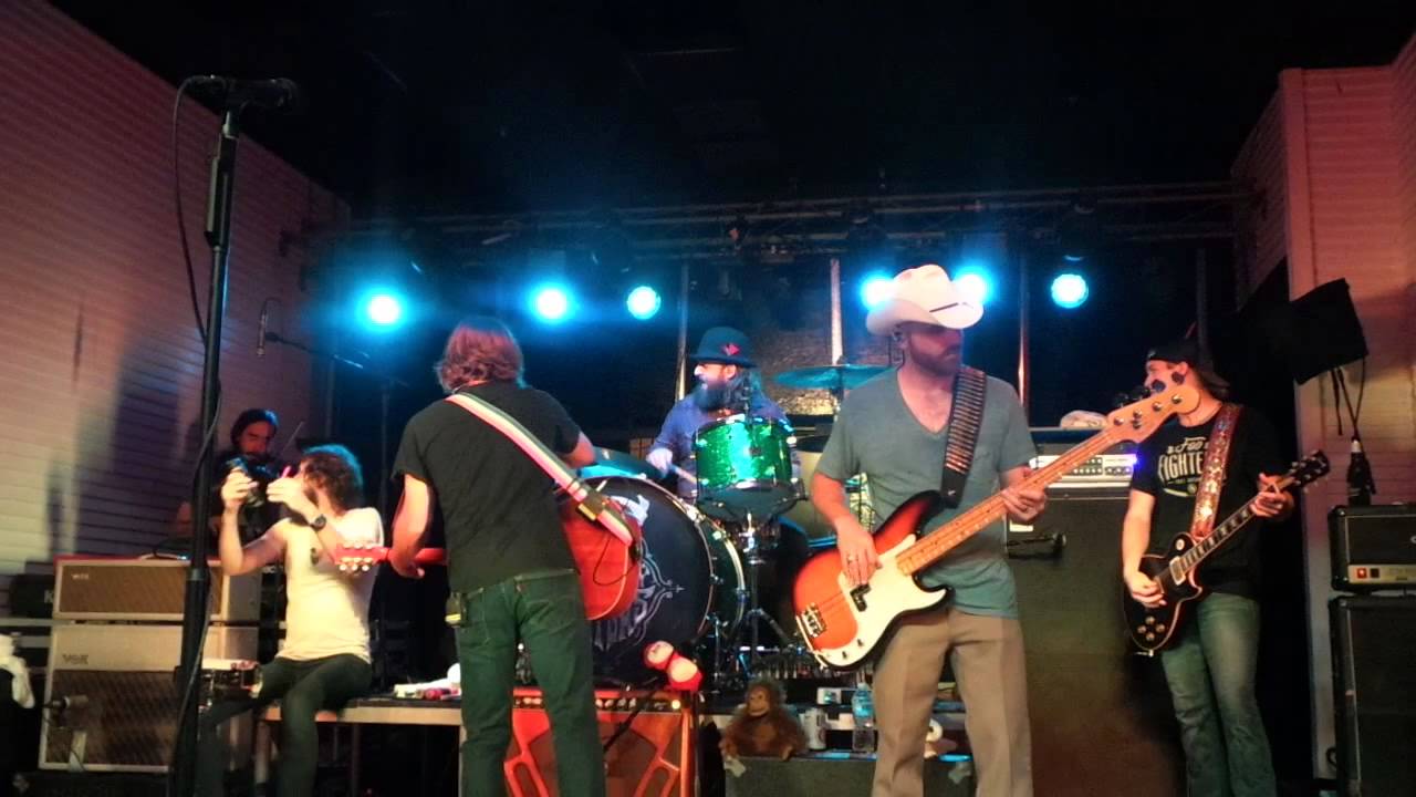 Broken Window Serenade Whiskey Myers Corpus Christi, TX 72415