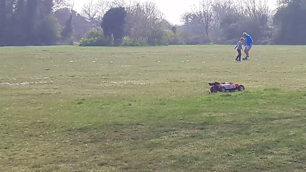 Losi 5b bartalone big bore first  run.....