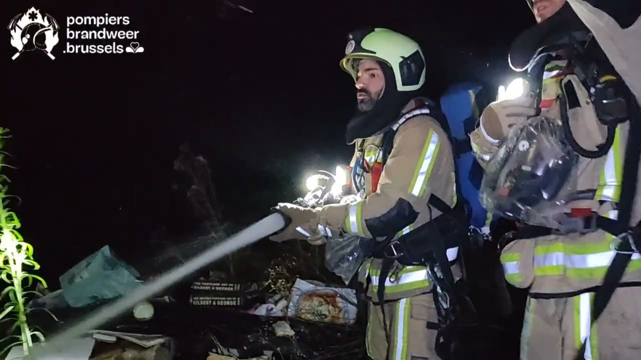 Feu de Maison Nocturne à Uccle avec les Pompiers de Bruxelles 🔥