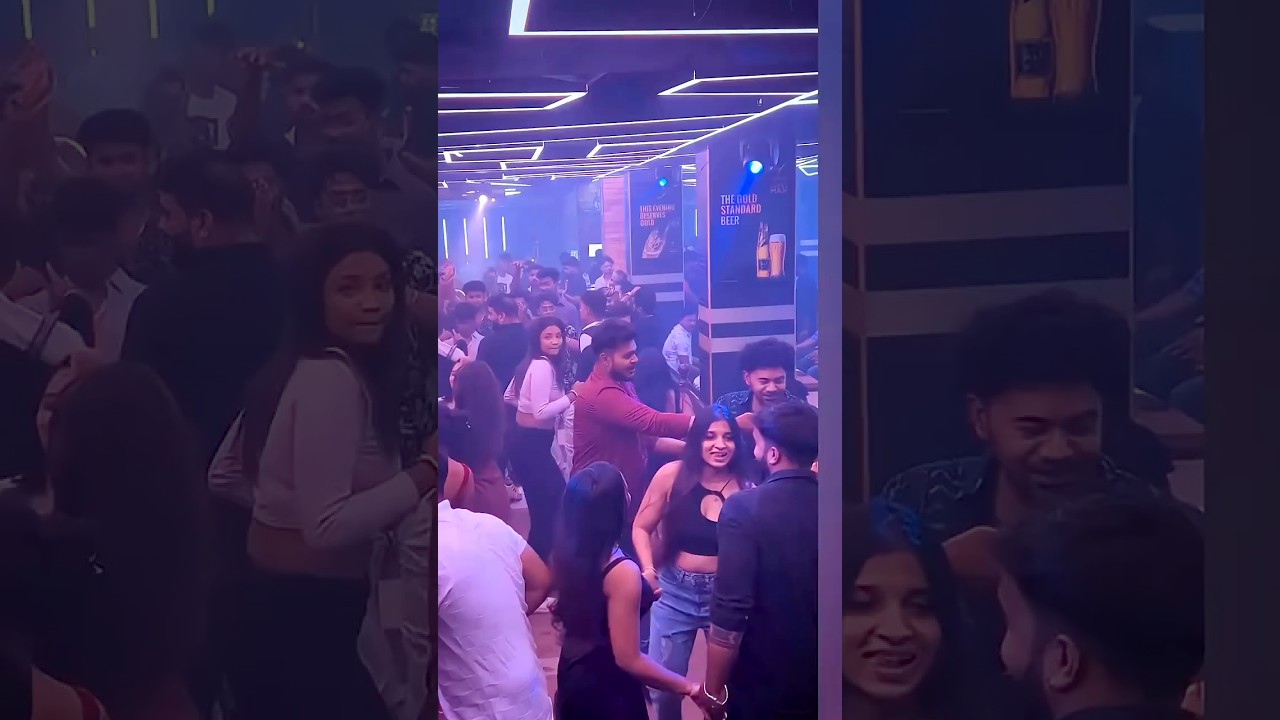 പണി കിട്ടി 😐