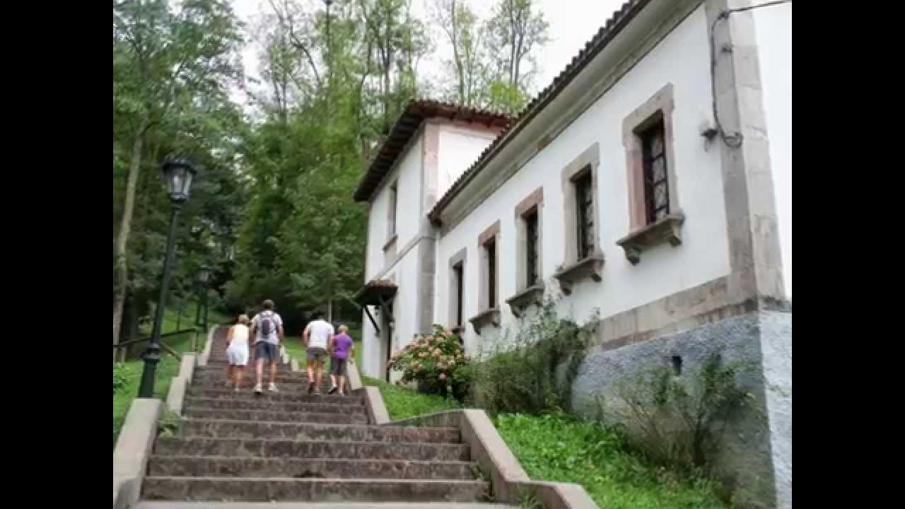 LLEGANDO A CUADONGA/COVADONGA DESDE LA RIERA