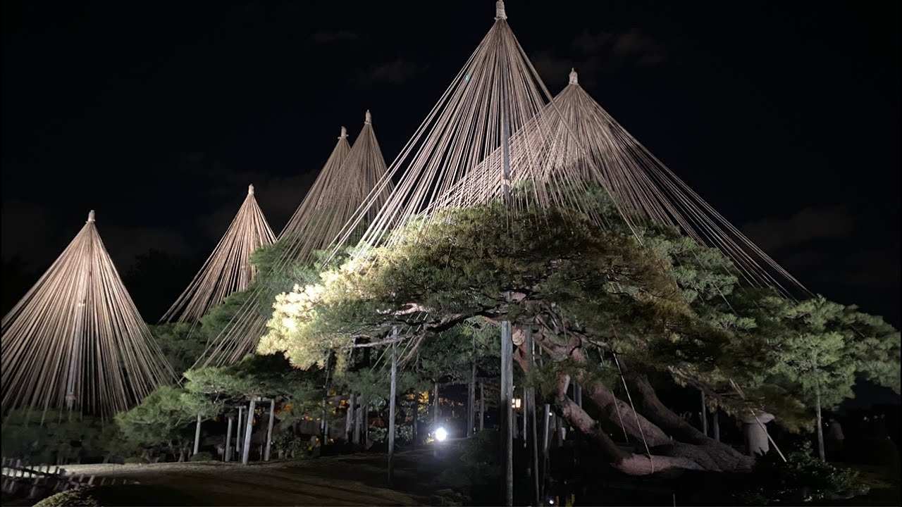 Kenrokuen illumination🇯🇵Walking in Japan - YouTube