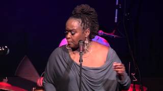 Download Lagu Chain of Fools (Aretha Franklin cover) | Terrie Odabi Live! MP3