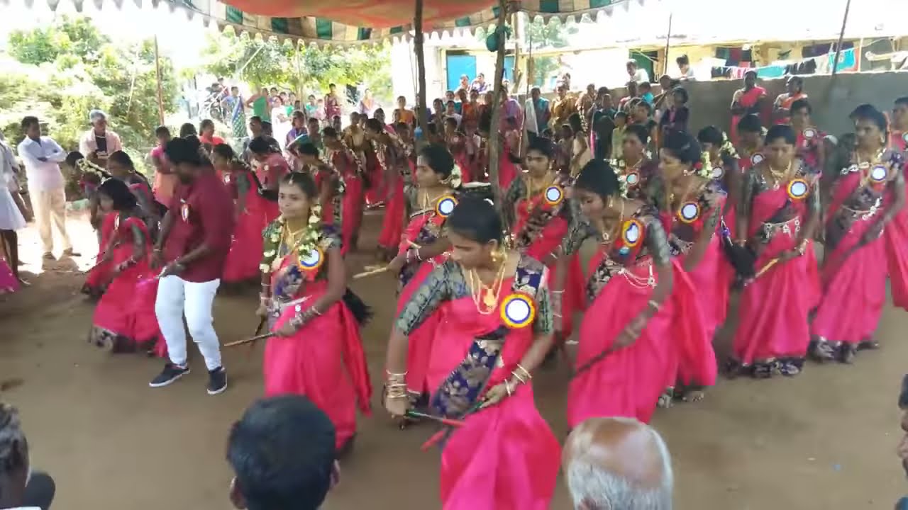 Pacha Pachani Palle Neelaveni Kolatam Folk Songs Telugu Latest Telugu Folk Songs Bathukamma Songs