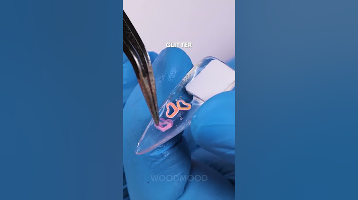 manicure with a built in credit card 💳