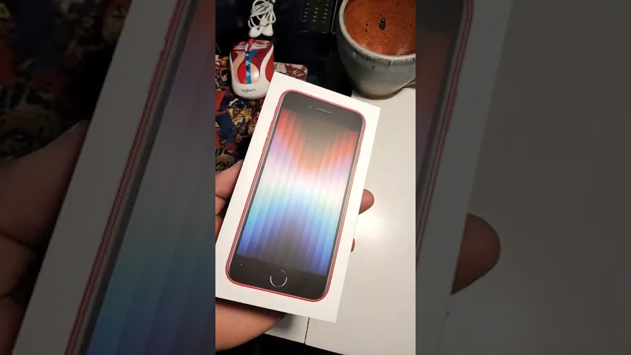 iPhone SE Gen 3 - Product Red