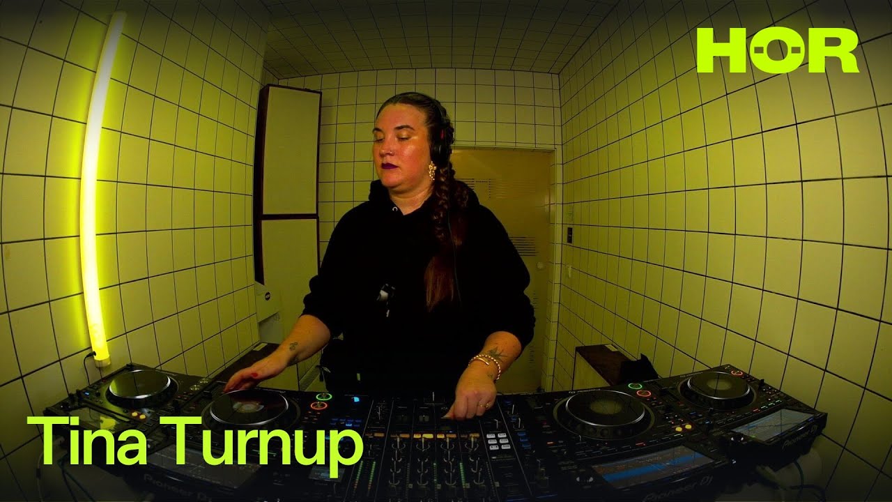 Tina Turnup | HÖR - November 17 / 2025