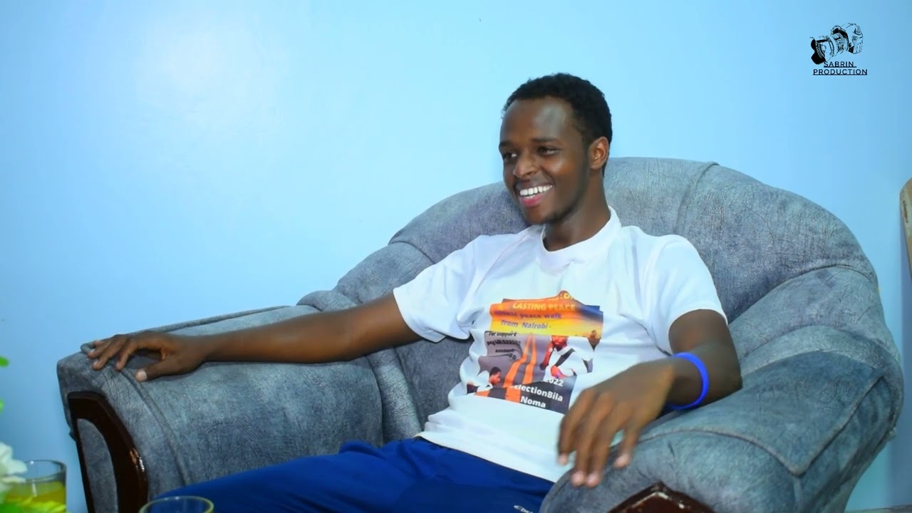 INSPIRING ABDIAZIZ WALKING 800KM FROM NAIROBI TO MOYALE CREATING PEACE