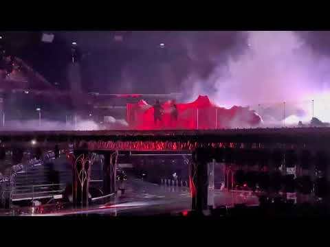 薛之谦-首唱《无数》 2023江苏卫视跨年演唱会-饭拍