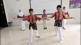 Tari Ondel-Ondel kelompok 4