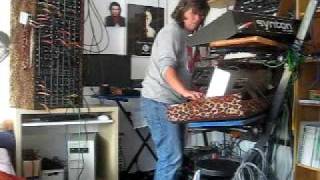 Synthjam with the Synton Syrinx, Minimoog, Dot.com & Roland V-Synth