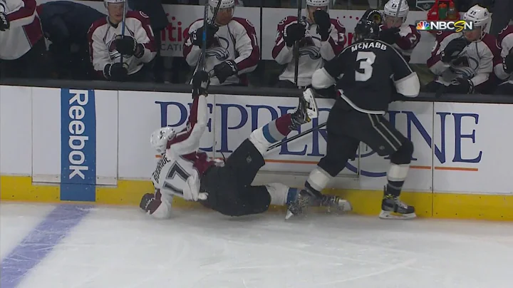 Bourque goes to dressing room after huge hit by McNabb