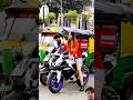 When 🥰a cute girl is food delivery #shorts #short #viral #zomato #viralgirl #yamaha #r15