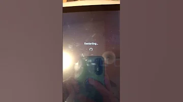 Restarting Android On A Normal Device Vs A Device With A Crashed System UI 