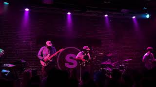 WILLIS Performs “Catamaran” LIVE at The Social 12.1.23 Orlando, Florida