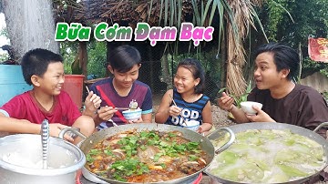 Đi Giăng Lưới Bắt Cá Về Nấu Canh Mướp, Cá Phi Kho Bữa Cơm Đạm Bạc Ở Miền Quê | Trai Cà Mau Vlog