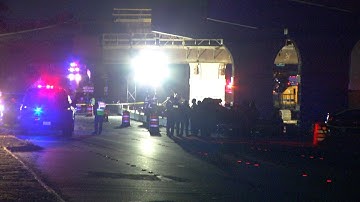 Driver of truck killed after crashing into construction crane on Loop 1604, police say