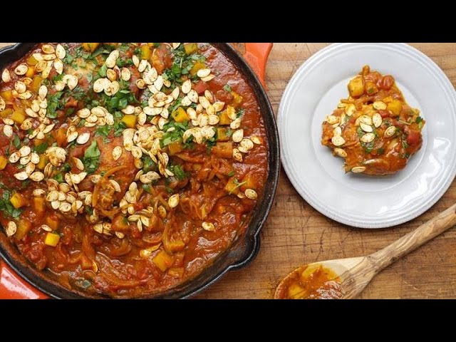 Richard’ Blais’ Pumpkin and Chicken Ghoul-ash with Smoked Pumpkin Seeds | Rachael Ray Show