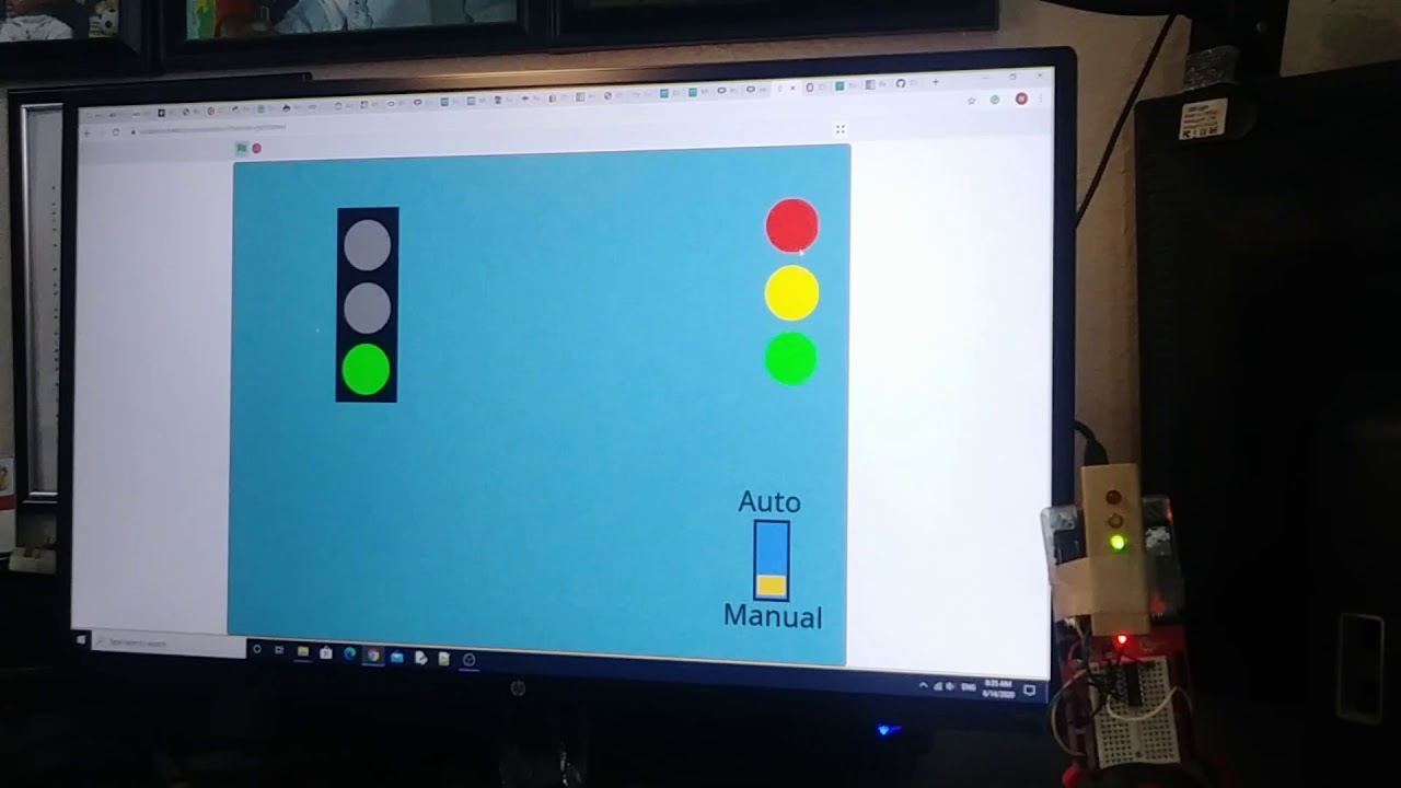 Traffic light with Scratch and Microbit. YouTube