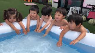 幼稚園　すっぽんぽん 