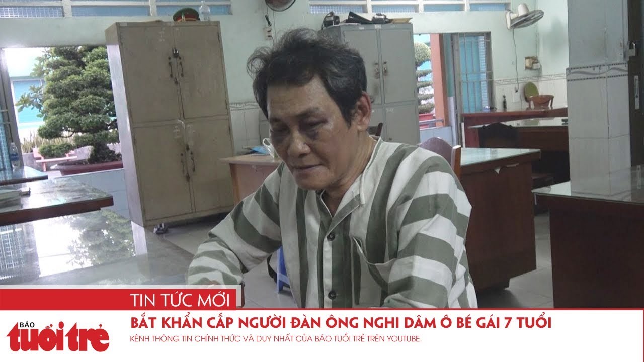 Bắt khẩn cấp người đàn ông nghi dâm ô bé gái 7 tuổi - YouTube