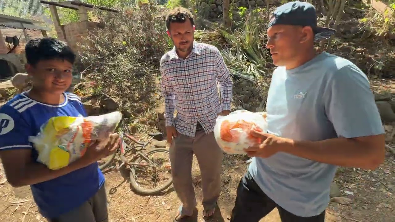 Llegamos a buscar al mister al tuke y mira que pasó 