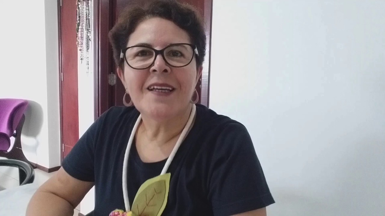 Colar de Flôr de Fuxico, com feltro e cordão de algodão - Passo a passo - Fácil