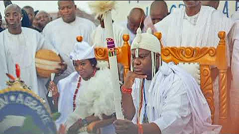 Ooni of Ife xposed as he did Ụṅthịnkåblə with Olori Ashley, Queen Naomi Sh0cked