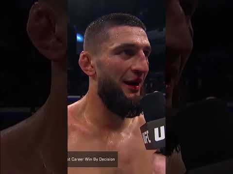 KHAMZAT GETS BOOED😬