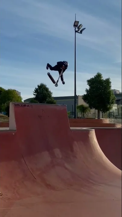 Nathan Haroy | 1st Place Kids Boys Scooter | E-FISE Junior by Hot Wheels