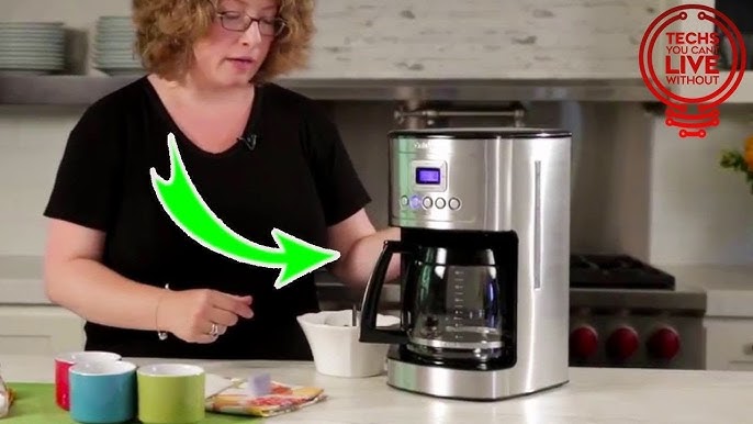 Wolf GOURMET Coffee Maker that has a built in coffee scale. #wolfgourm