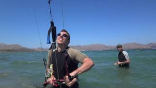 Roman and Olga learning kitesurfing in Mallorca