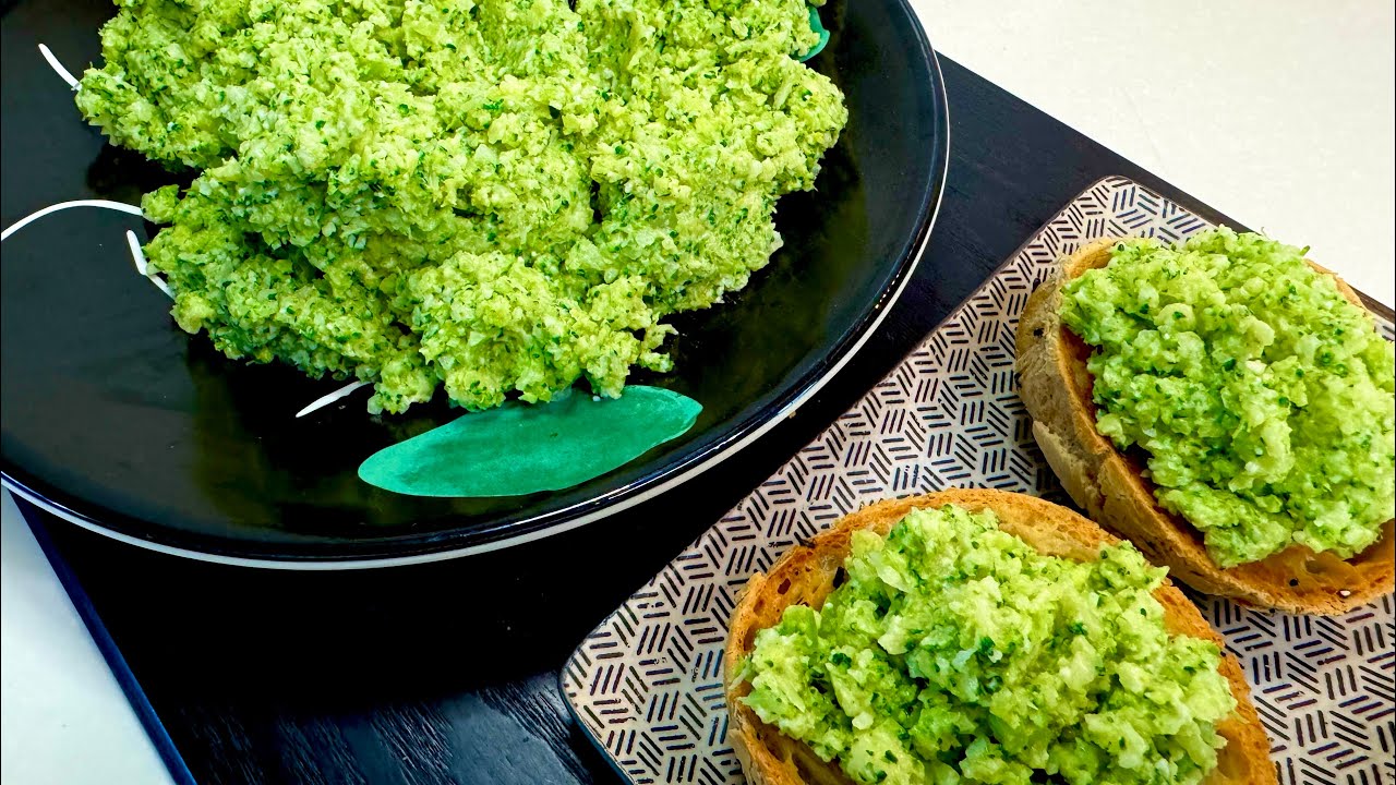 Замечательная закуска-паштет из брокколи!Полезно и вкусно!A wonderful broccoli pate appetizer!