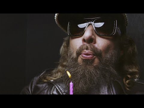 Putar Birthday Boy - Sébastien Tellier