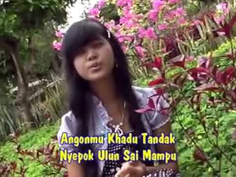 Ditinggal Kakhindu ~ #Septi_Anggraini (Official Music Lyric) Dangdut Lampung