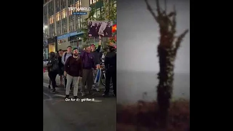 Tension between Zionists and Rabbis in New York.