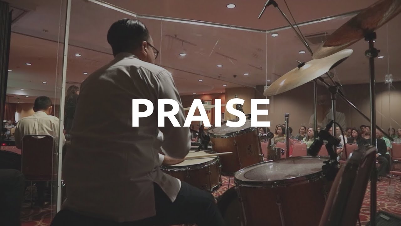 Eka Daniel - Nyanyi Glory