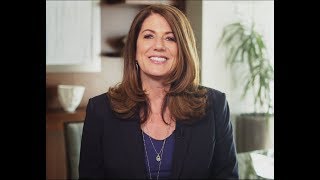 045: Cracking the crowdfunding code with Laura Wagner, CEO and founder of Digitzs