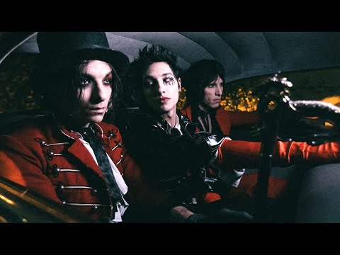 Palaye Royale - The Bastards Say Goodbye