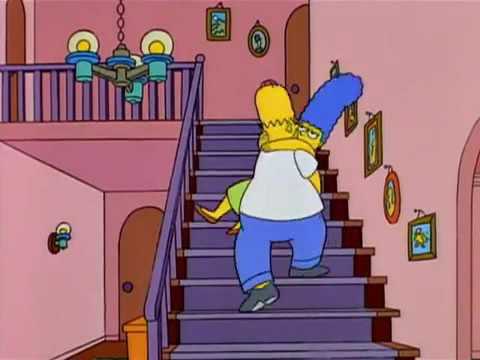 Que crees que estarán haciendo papa y mama | Los Simpson