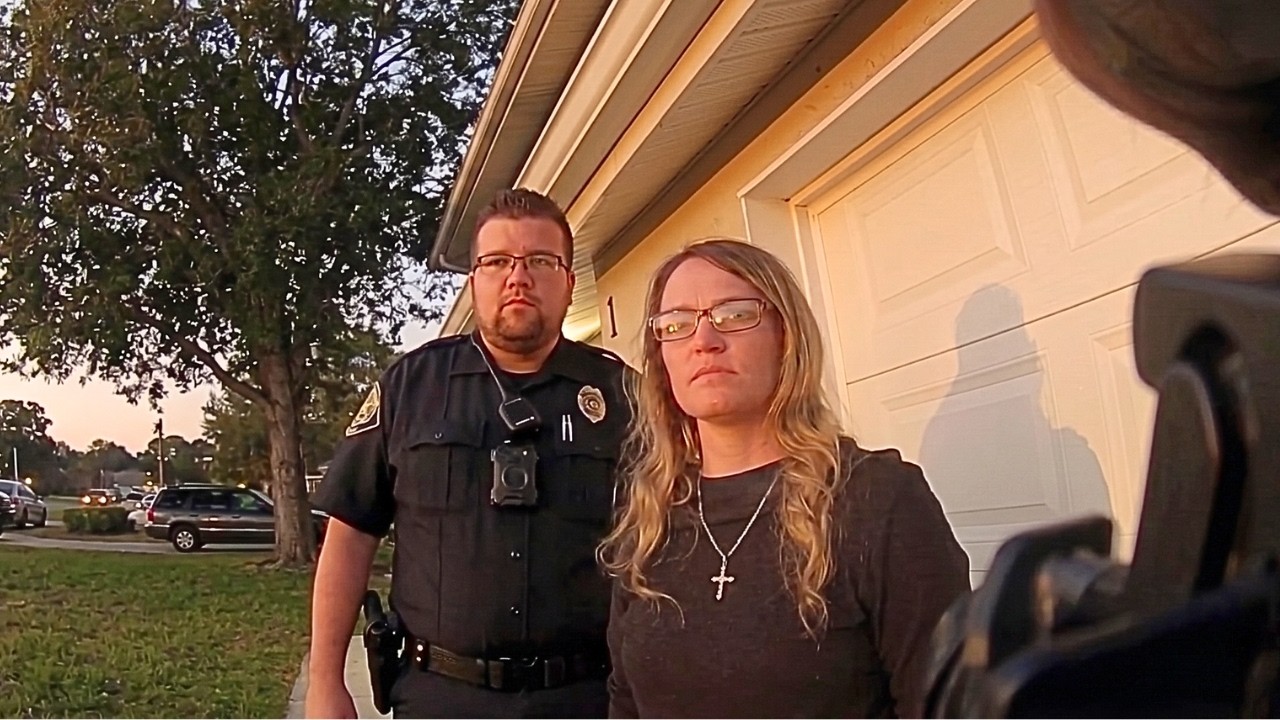 Mom Realizes Her Son Just KiIIed Her Fiance