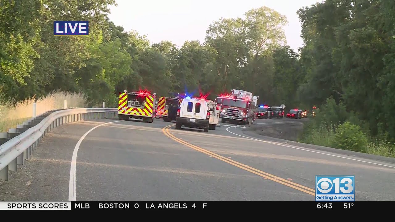 1 dead in head-on crash on Old River Road in Yolo County - YouTube