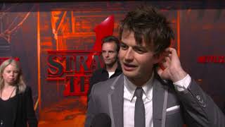 Information Stranger Things Season 4 New York World Premiere - itw Joe Keery (Official video) News