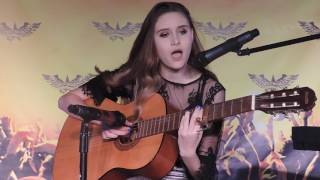 Makayla Phillips Creep Cover