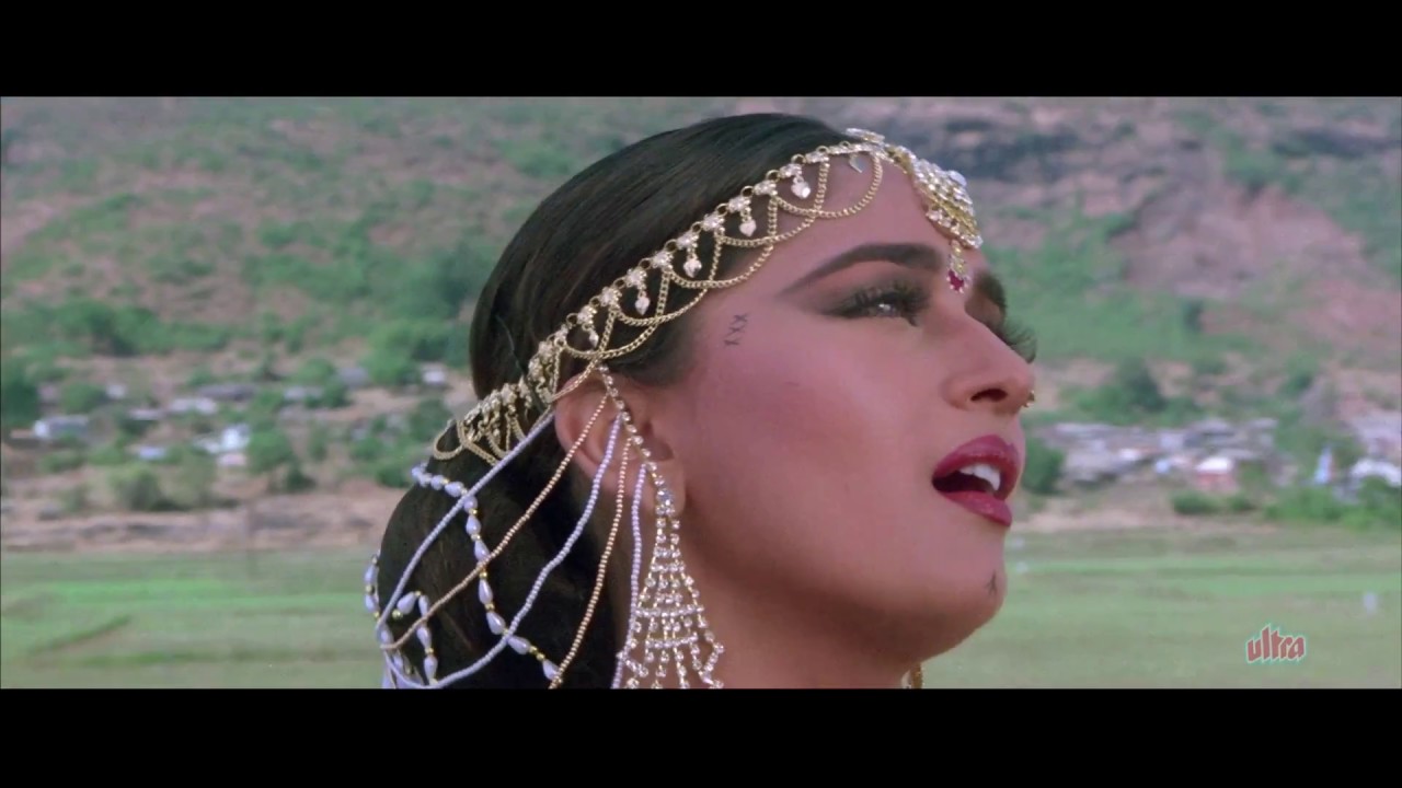 Paalkhi Mein Hoke Sawar Chali Re   Madhuri Dixit   Khalnayak